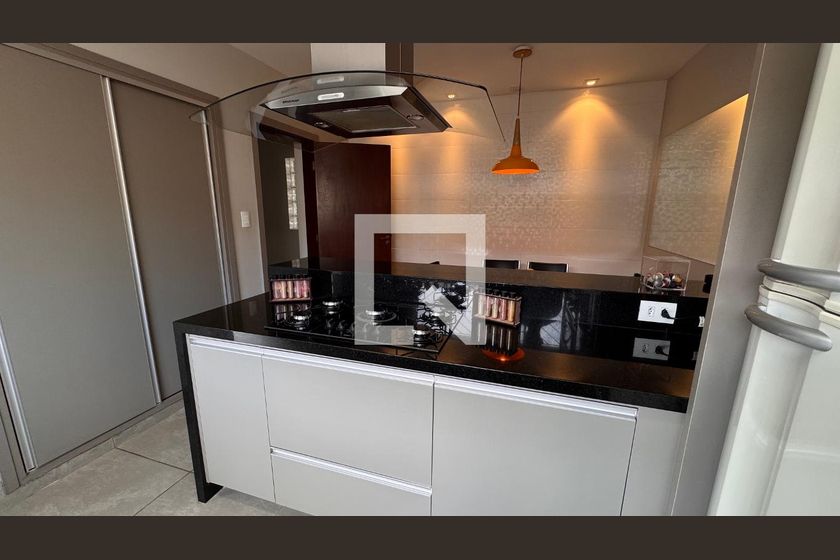 Casa à Venda - Parque Prado, 4 Quartos,  224 m2 em , Campinas - sp | SoloBR