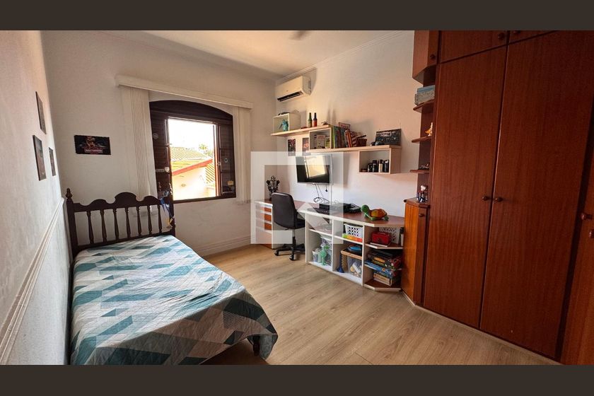 Casa à Venda - Parque Prado, 4 Quartos,  224 m2 em , Campinas - sp | SoloBR