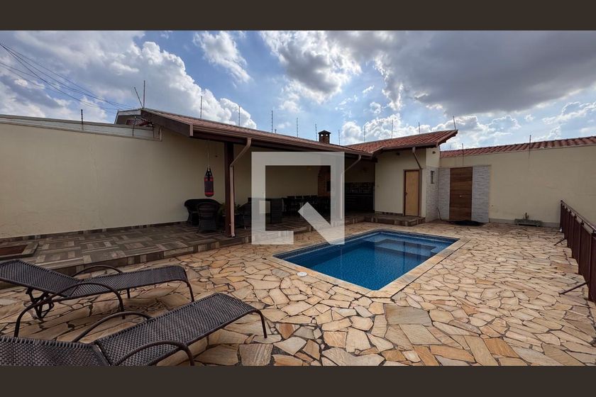 Casa à Venda - Parque Prado, 4 Quartos,  224 m2 em , Campinas - sp | SoloBR