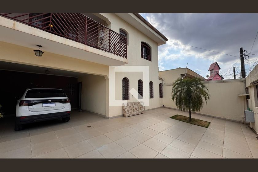 Casa à Venda - Parque Prado, 4 Quartos,  224 m2 em , Campinas - sp | SoloBR