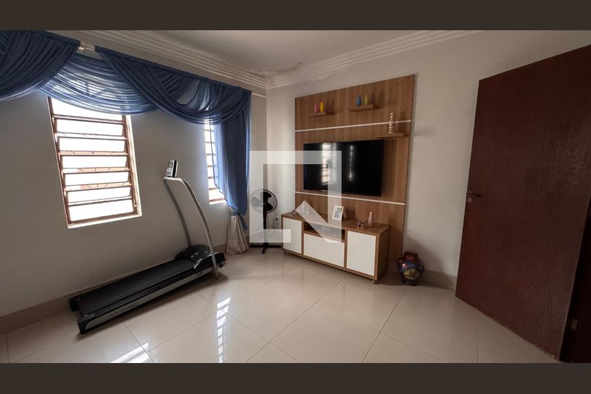 Casa à Venda - Parque Prado, 4 Quartos,  224 m2 em , Campinas - sp | SoloBR