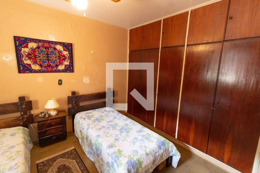 Casa à Venda - Nova Campinas, 4 Quartos,  278 m2 em , Campinas - sp | SoloBR