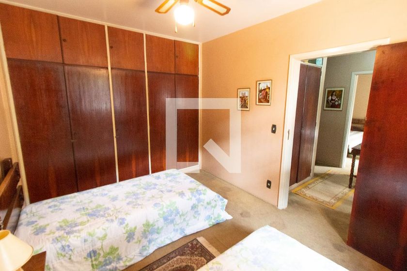 Casa à Venda - Nova Campinas, 4 Quartos,  278 m2 em , Campinas - sp | SoloBR