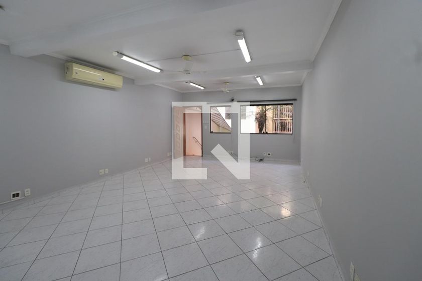 Casa, 3 quartos, 302 m² - Foto 165