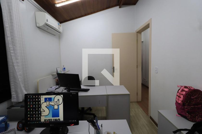 Casa, 3 quartos, 302 m² - Foto 71