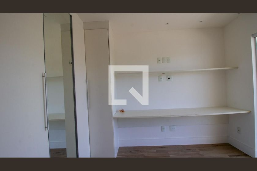 Casa, 4 quartos, 320 m² - Foto 55