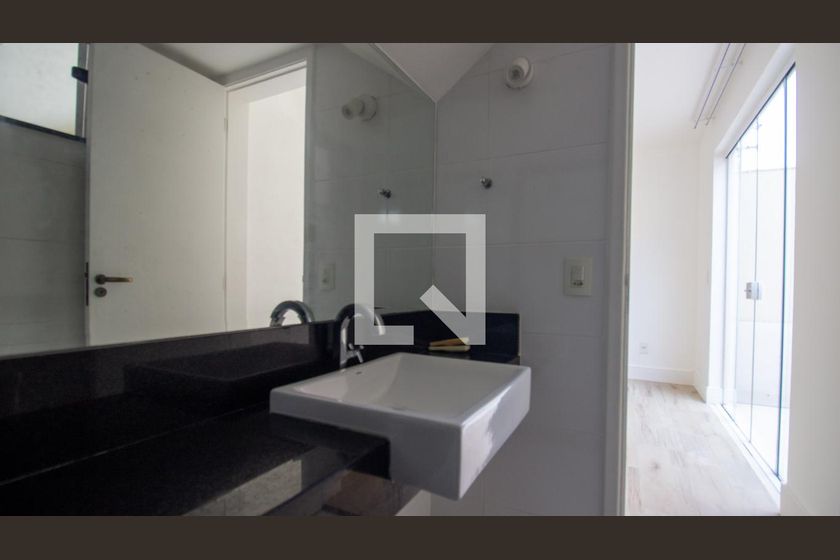 Casa, 4 quartos, 320 m² - Foto 29