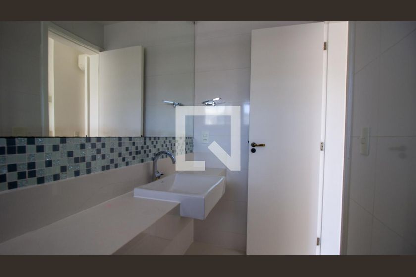Casa, 4 quartos, 320 m² - Foto 67