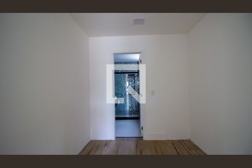 Casa, 4 quartos, 320 m² - Foto 39