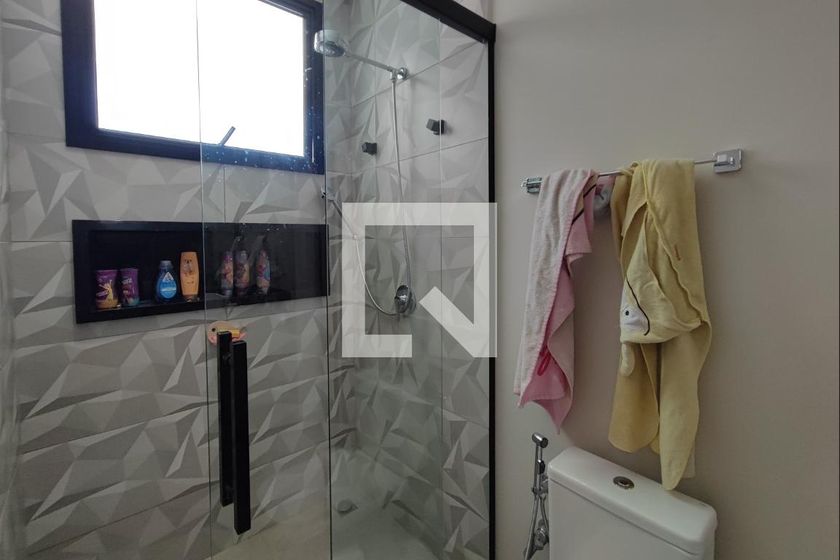Casa à Venda - Swiss Park, 4 Quartos,  302 m2 em , Campinas - sp | SoloBR