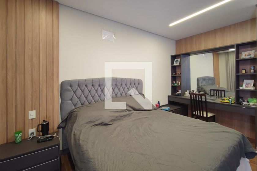 Casa à Venda - Swiss Park, 4 Quartos,  302 m2 em , Campinas - sp | SoloBR
