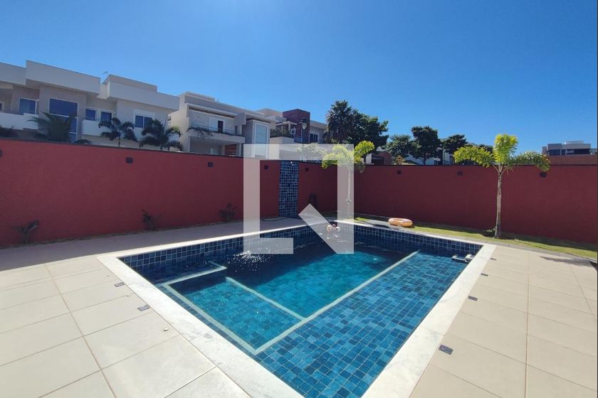 Casa à Venda - Swiss Park, 4 Quartos,  302 m2 em , Campinas - sp | SoloBR