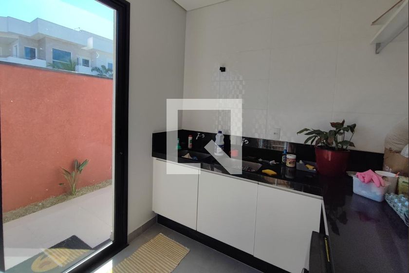 Casa à Venda - Swiss Park, 4 Quartos,  302 m2 em , Campinas - sp | SoloBR