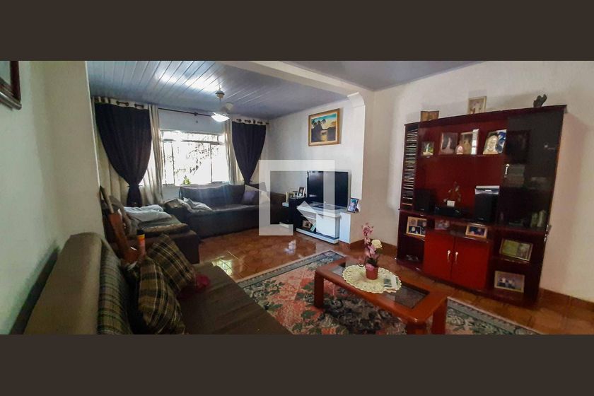Casa, 2 quartos, 275 m² - Foto 1