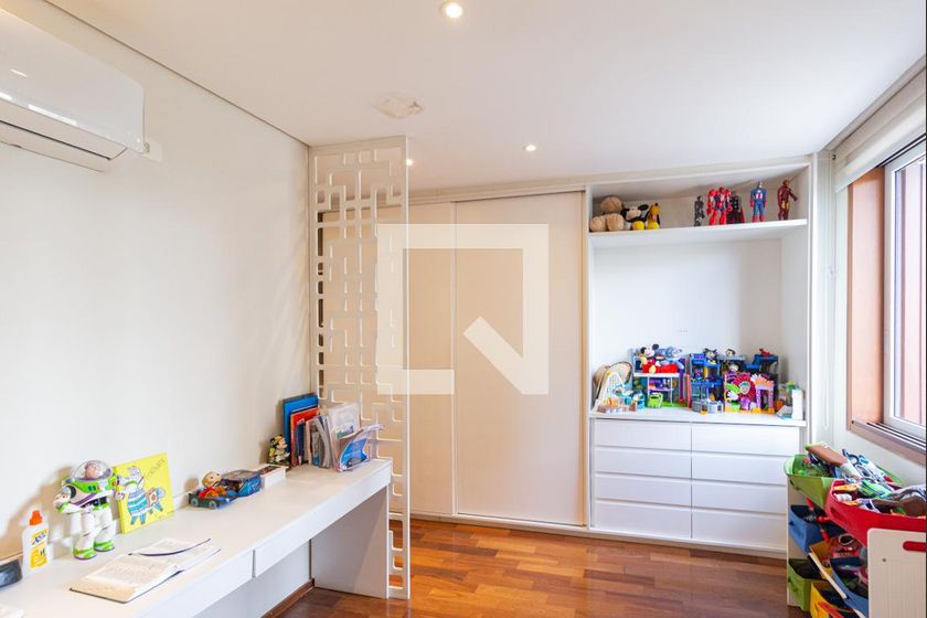 Casa, 4 quartos, 370 m² - Foto 29