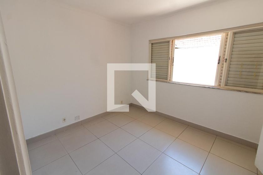 Casa à Venda - Nova Campinas, 5 Quartos,  400 m2 em , Campinas - sp | SoloBR