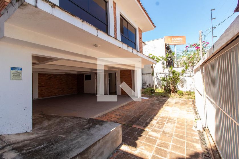 Casa à Venda - Nova Campinas, 5 Quartos,  400 m2 em , Campinas - sp | SoloBR