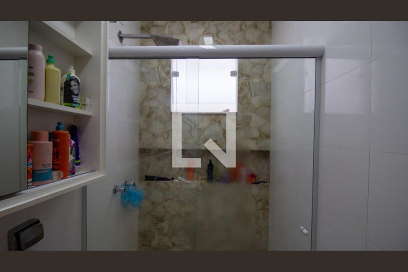 Casa, 4 quartos, 250 m² - Foto 31