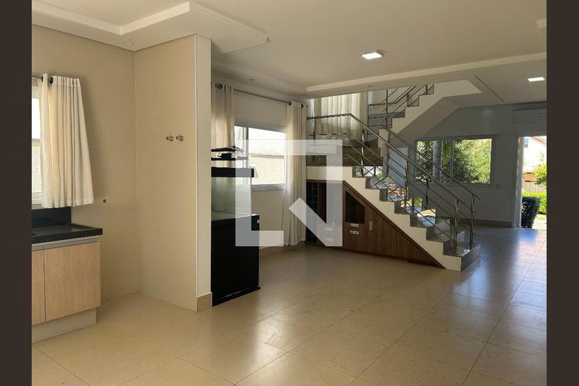 Casa à Venda - Swiss Park, 4 Quartos,  252 m2 em , Campinas - sp | SoloBR