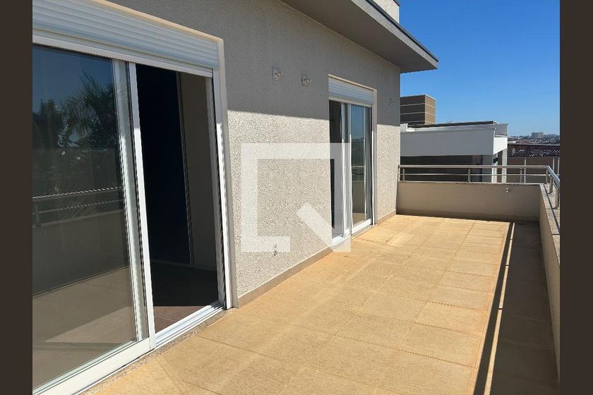 Casa à Venda - Swiss Park, 4 Quartos,  252 m2 em , Campinas - sp | SoloBR