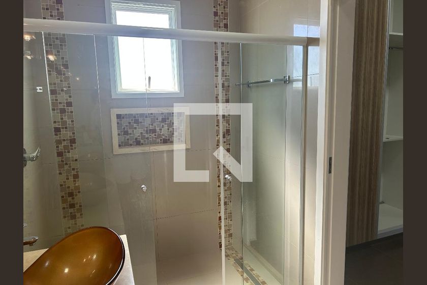 Casa à Venda - Swiss Park, 4 Quartos,  252 m2 em , Campinas - sp | SoloBR