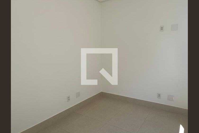 Casa à Venda - Swiss Park, 4 Quartos,  252 m2 em , Campinas - sp | SoloBR