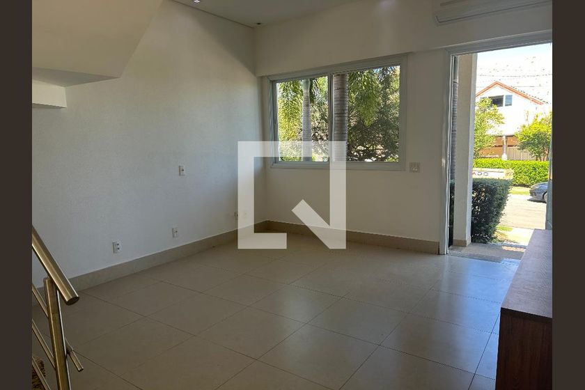 Casa à Venda - Swiss Park, 4 Quartos,  252 m2 em , Campinas - sp | SoloBR