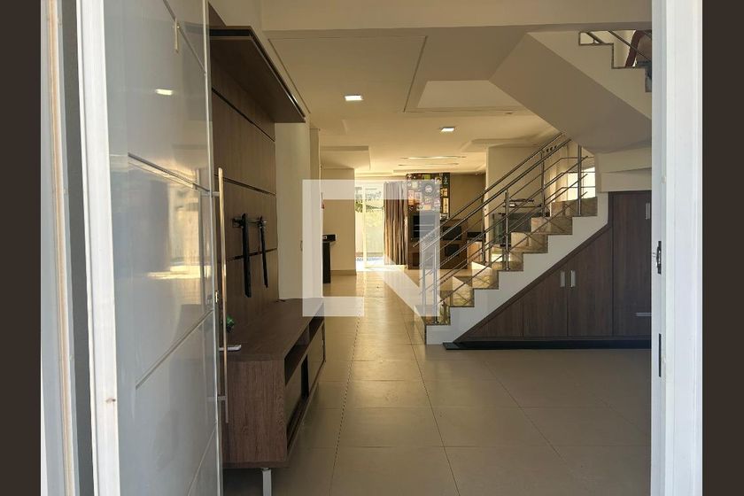 Casa à Venda - Swiss Park, 4 Quartos,  252 m2 em , Campinas - sp | SoloBR