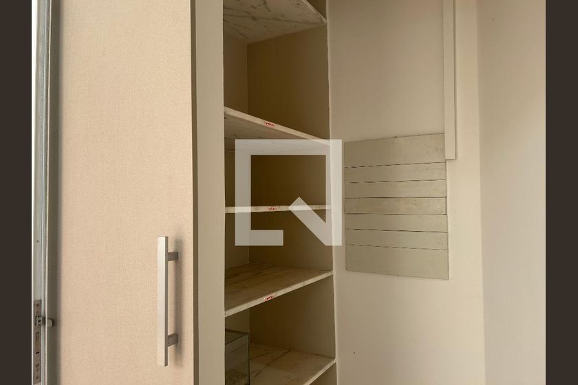 Casa à Venda - Swiss Park, 4 Quartos,  252 m2 em , Campinas - sp | SoloBR