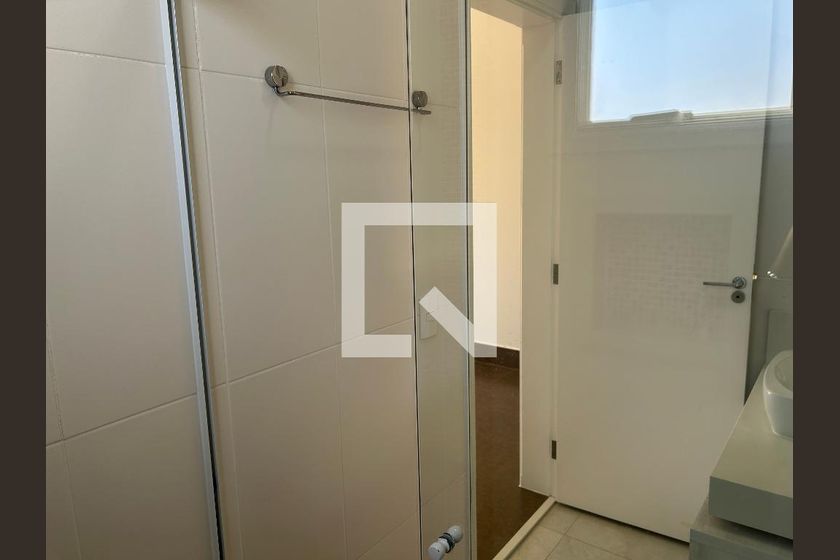 Casa à Venda - Swiss Park, 4 Quartos,  252 m2 em , Campinas - sp | SoloBR
