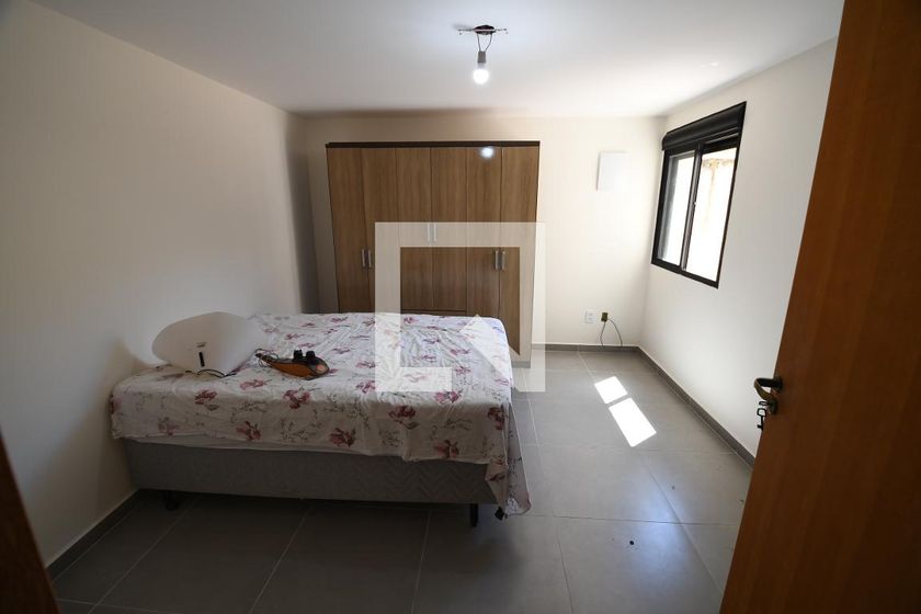 Casa à Venda - Guanabara, 4 Quartos,  260 m2 em , Campinas - sp | SoloBR
