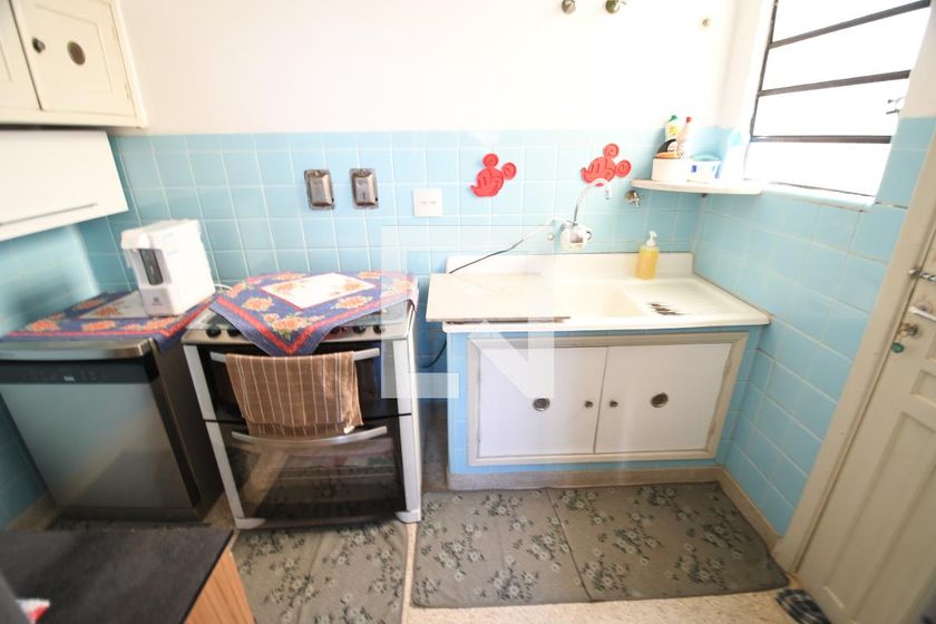 Casa à Venda - Guanabara, 4 Quartos,  260 m2 em , Campinas - sp | SoloBR