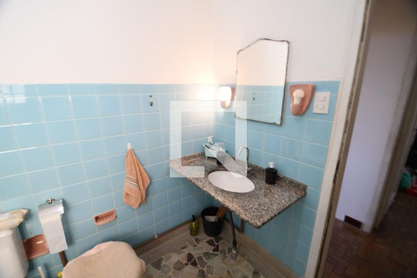 Casa à Venda - Guanabara, 4 Quartos,  260 m2 em , Campinas - sp | SoloBR