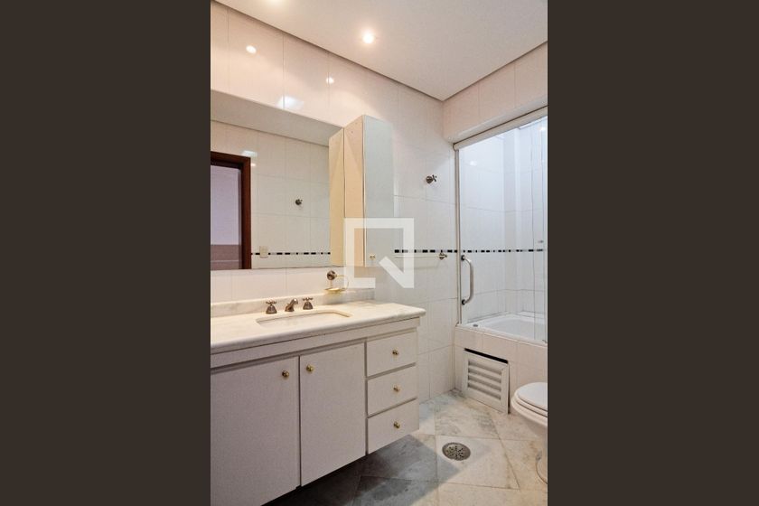 Apartamento, 3 quartos, 140 m² - Foto 35