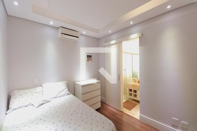 Casa à Venda - Swiss Park, 3 Quartos,  272 m2 em , Campinas - sp | SoloBR