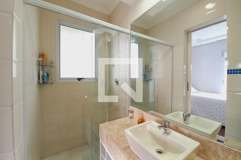 Casa à Venda - Swiss Park, 3 Quartos,  272 m2 em , Campinas - sp | SoloBR