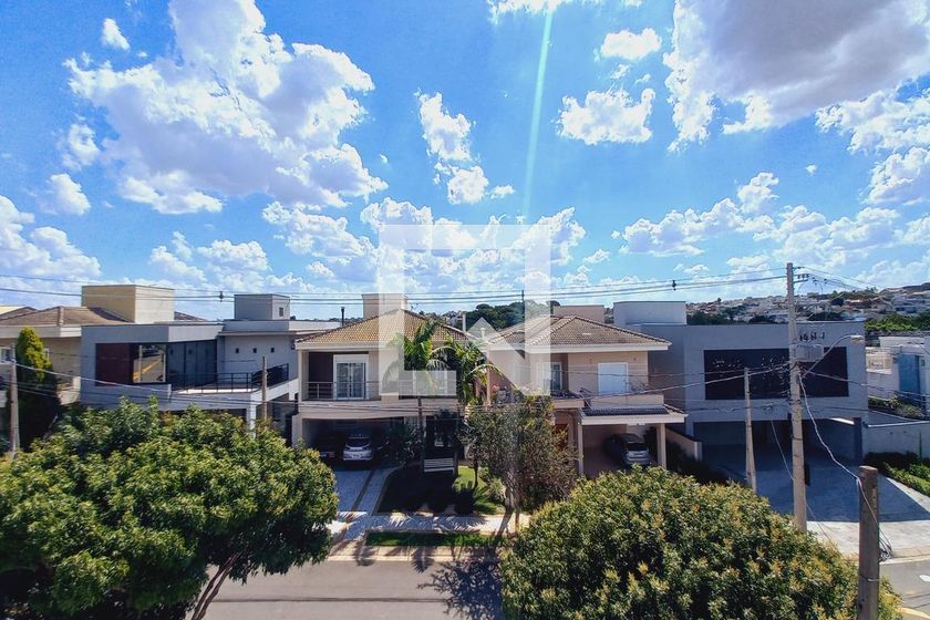 Casa à Venda - Swiss Park, 3 Quartos,  272 m2 em , Campinas - sp | SoloBR