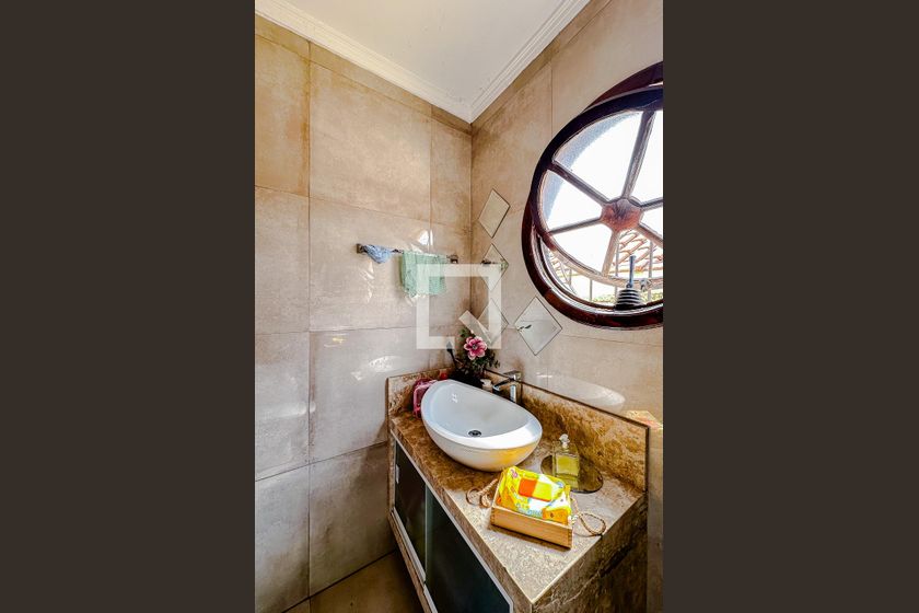 Casa, 3 quartos, 210 m² - Foto 13