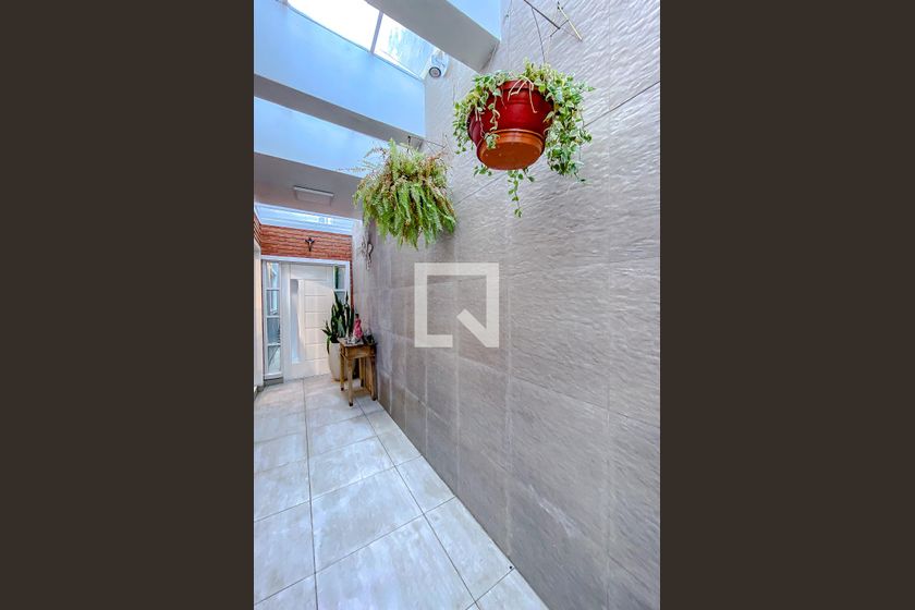 Casa, 3 quartos, 250 m² - Foto 147
