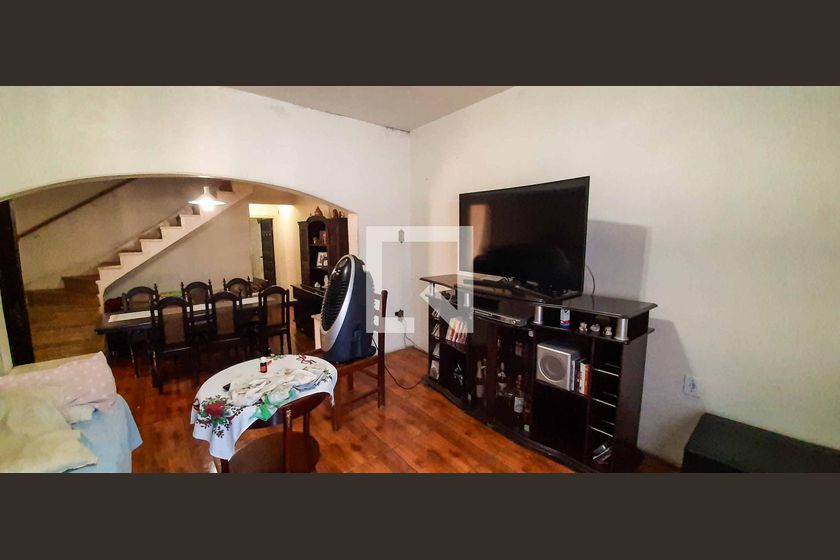 Casa, 3 quartos, 240 m² - Foto 13