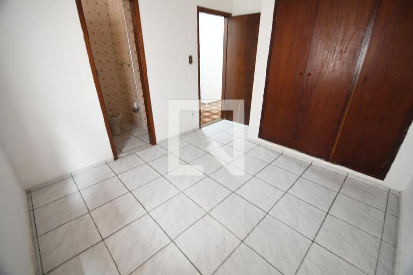 Casa à Venda - Jardim Santana, 3 Quartos,  200 m2 em , Campinas - sp | SoloBR