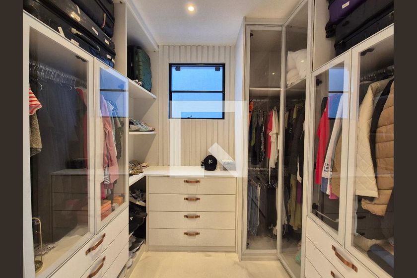 Casa, 4 quartos, 300 m² - Foto 33