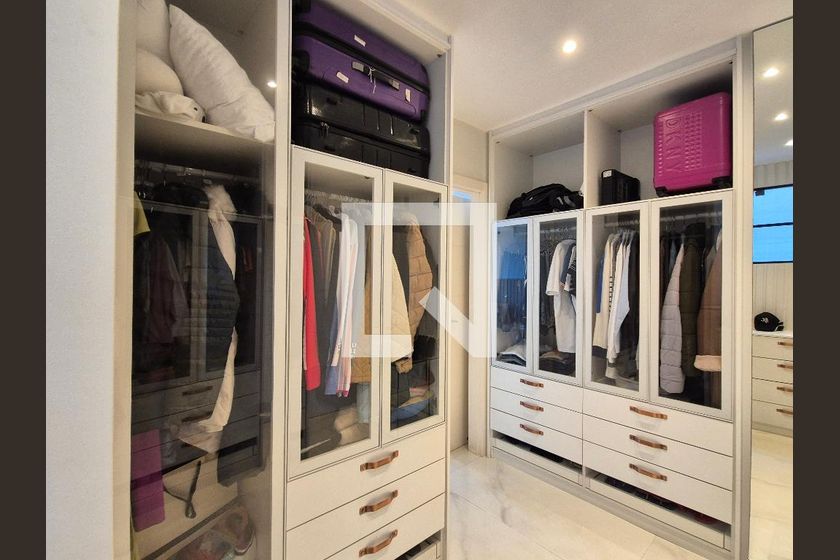 Casa, 4 quartos, 300 m² - Foto 32