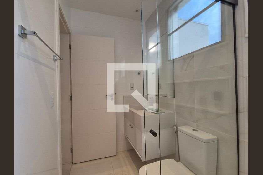 Casa, 4 quartos, 300 m² - Foto 47