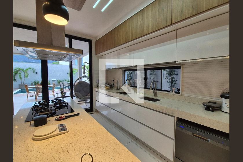 Casa, 4 quartos, 300 m² - Foto 63