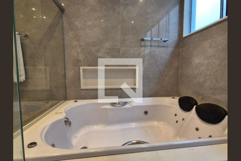 Casa, 4 quartos, 300 m² - Foto 38