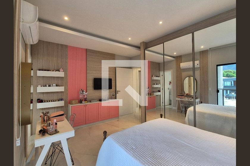 Casa, 4 quartos, 300 m² - Foto 50