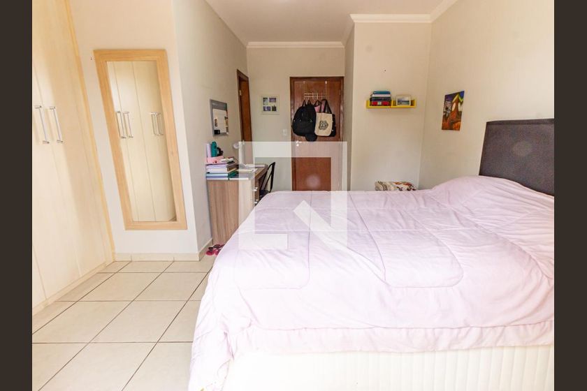 Casa, 3 quartos, 235 m² - Foto 60