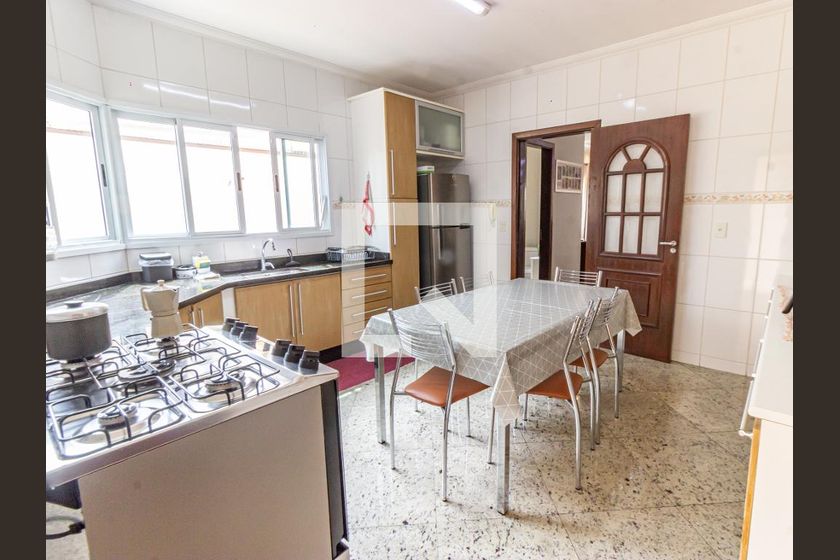 Casa, 3 quartos, 235 m² - Foto 73