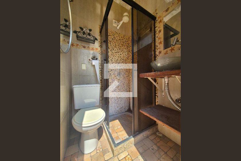 Casa, 3 quartos, 241 m² - Foto 47